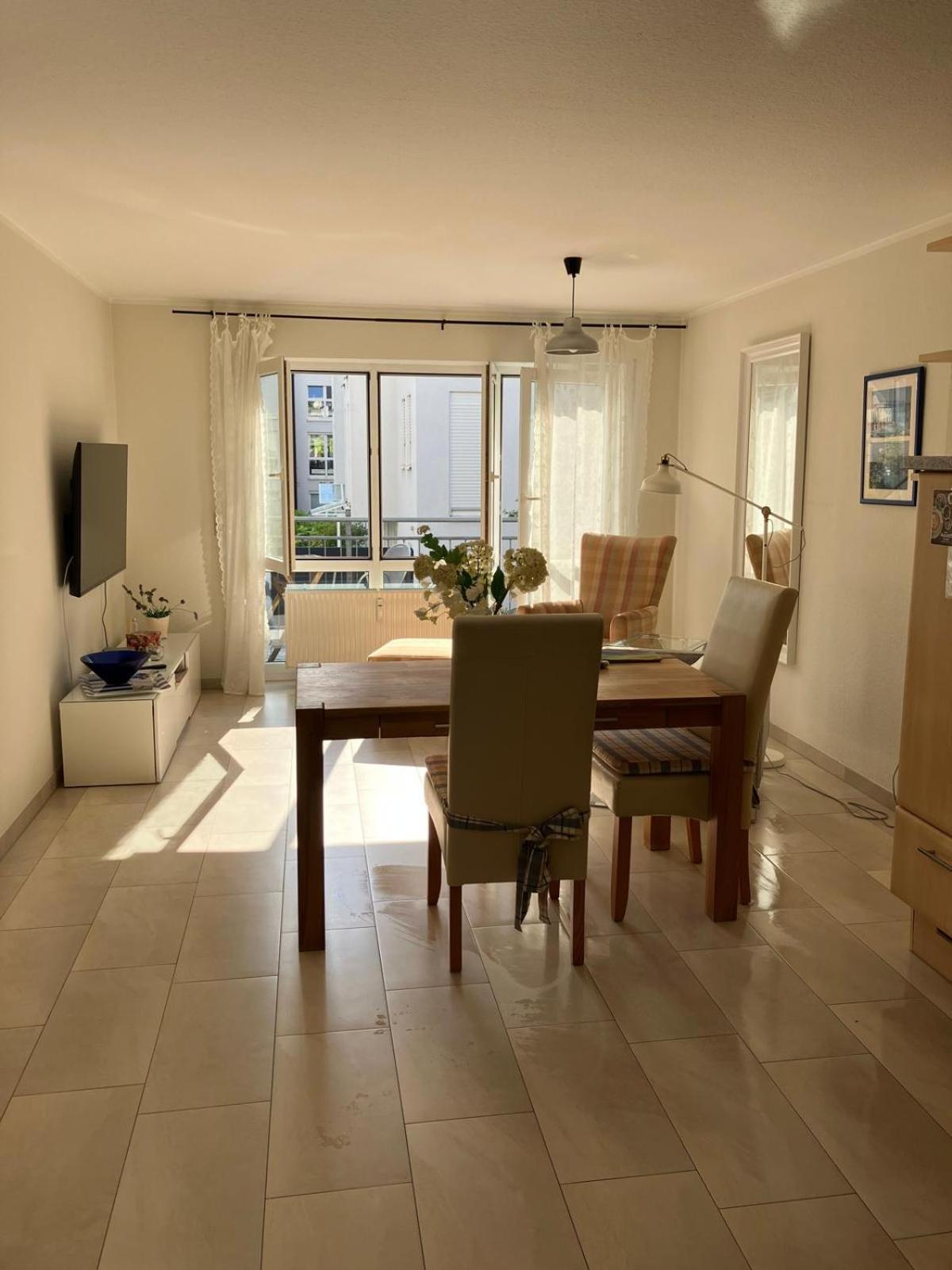 Komfortferienwohnung Zentrum Ludwigsburg Luaran gambar
